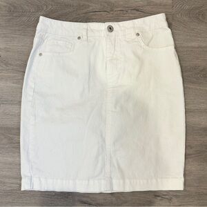 Style & Co White Denim Midi Skirt with Pockets (Sz 4)